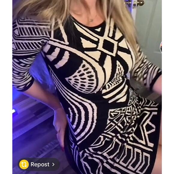 NEW Love and Liberty Aztec Black Cream Sweater Bodycon Mini Dress Size Medium - Picture 3 of 9